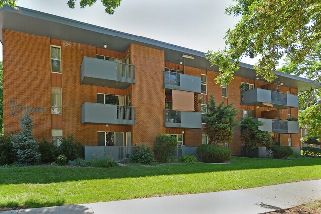 CONDOMINIOS COTTONWOOD - 620 Mathews St