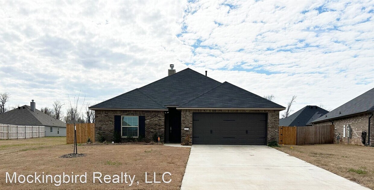 3 br, 2 bath House 313 Ouachita lane House Rental in Bossier City
