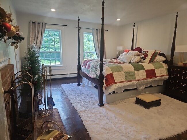 Building Photo - 4 Perrin Rd