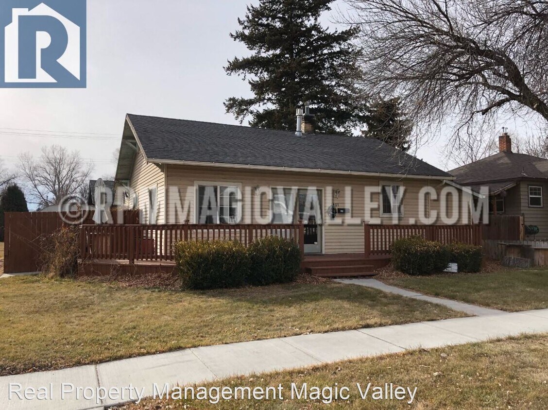 Primary Photo - 2 br, 1 bath House - 401 5th Avenue North
