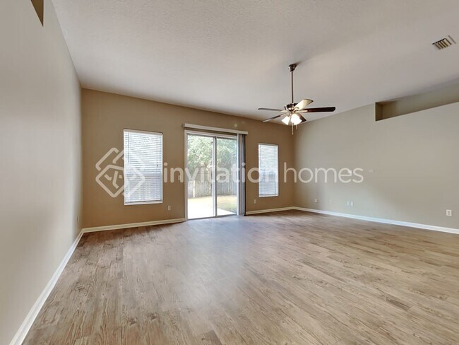 Foto del edificio - 10822 Stanton Hills Dr E
