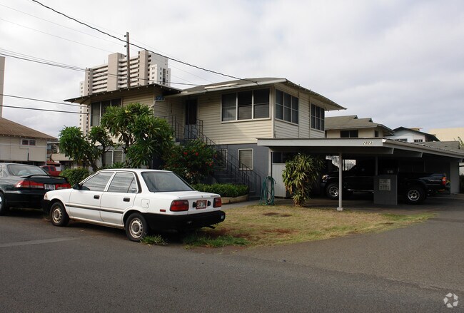 Foto del edificio - 2823 Winam Ave