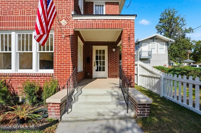 Building Photo - 2817 Selma St