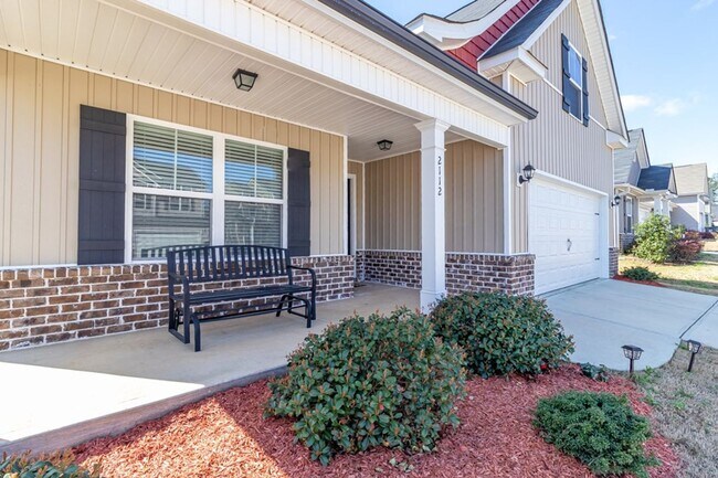 Foto del edificio - 4 Bedroom 2 Bath Canterbury Farms