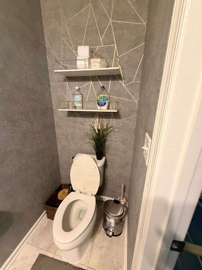 Foto del edificio - 5217 Forest Pines Dr