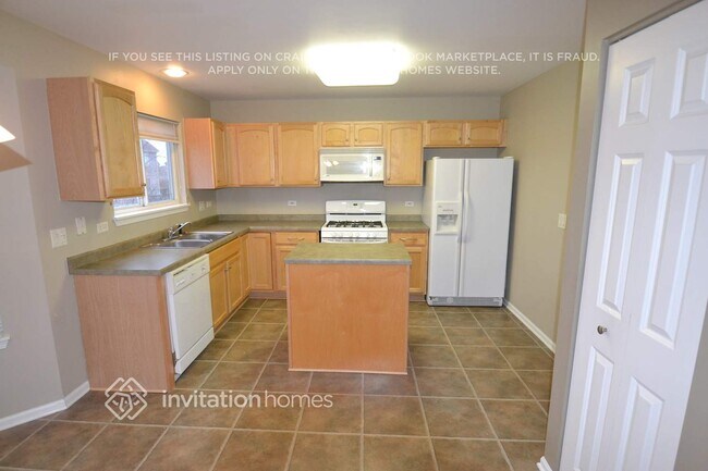 Foto del edificio - 3590 Chadwick Ln