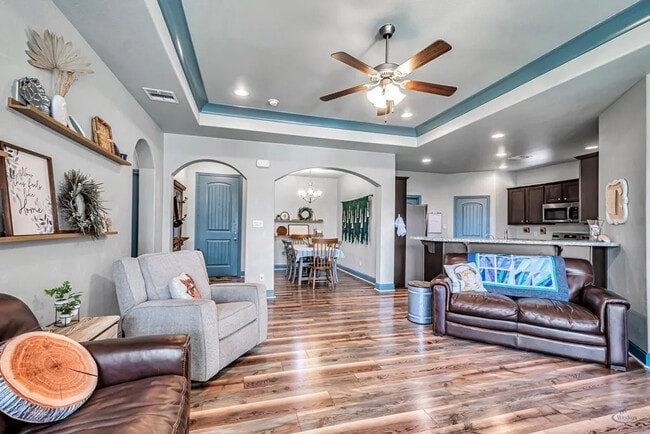 Foto del edificio - 6008 Ridge View St