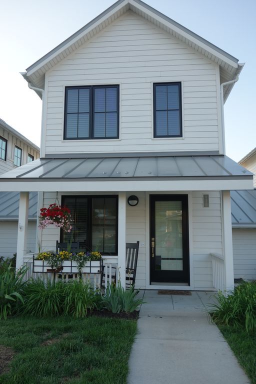 Primary Photo - 620 Pierce Street