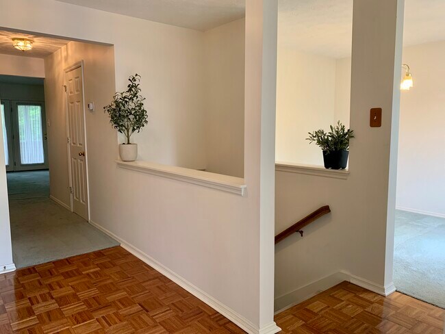 Building Photo - 1051 Ashley Michelle Ct