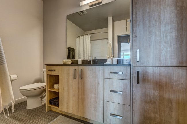 Building Photo - Latitude Apartments