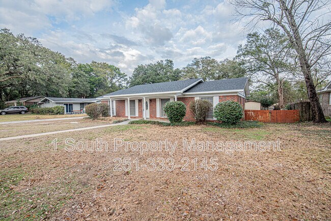 Building Photo - 4361 Montclair Cir E