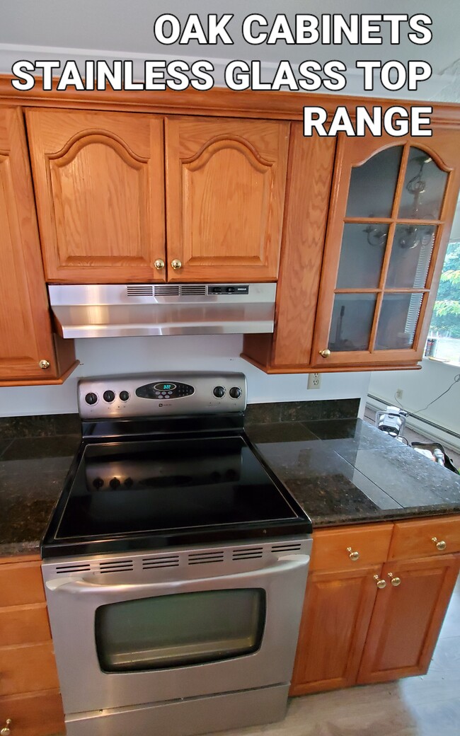 GLASS TOP RANGE - 2205 O Plz NE