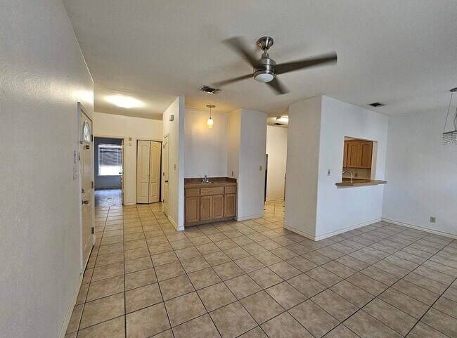 Foto del edificio - 9804 Cantera Ct