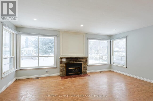 Building Photo - 65 Irving Pl