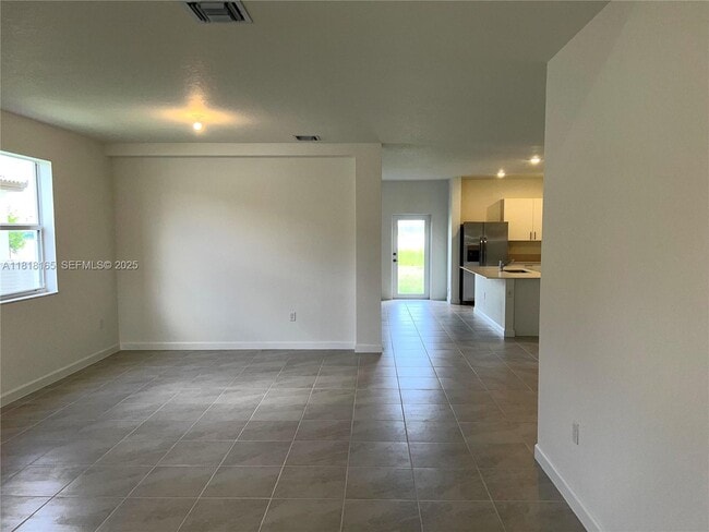 Foto del edificio - 2929 SE 23rd Ave