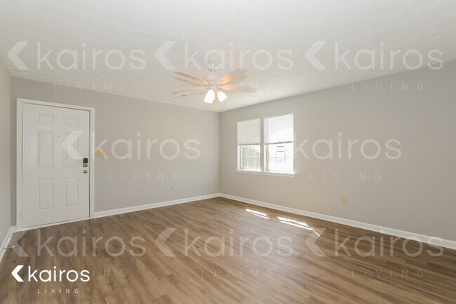 Foto del edificio - 325 Deerpark Drive