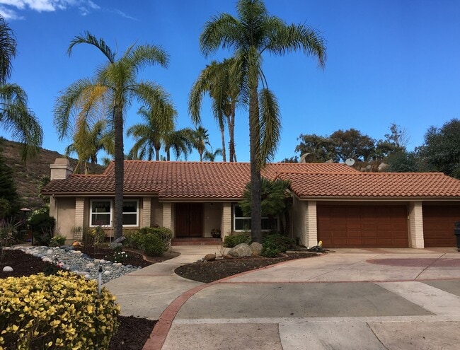 Building Photo - 3317 Vista Rocosa