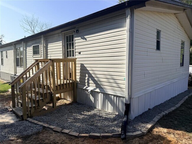 Foto del edificio - 7229 Allyson St