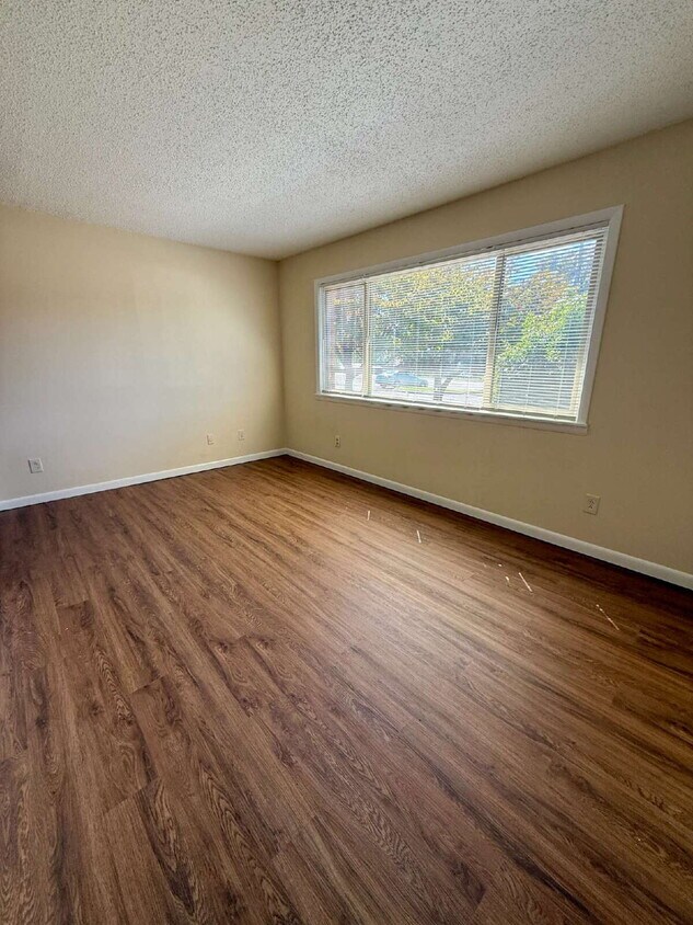 Foto del edificio - 2BR/1BA Condo in Greenbrier