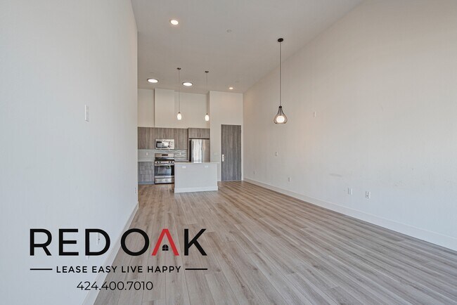 Foto del edificio - 1331 W 7th St