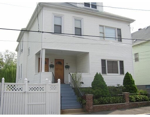 Building Photo - 46 Linwood St