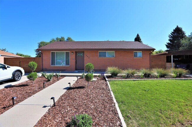 Building Photo - 1440 S Vrain Way