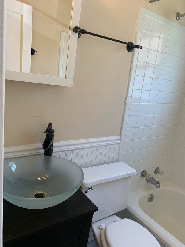 Foto del edificio - 2810 Stratford Dr