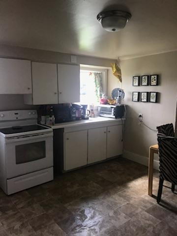 Foto del edificio - Walk to WWU and Downtown from This Perfectly Located Magnolia St Apartment