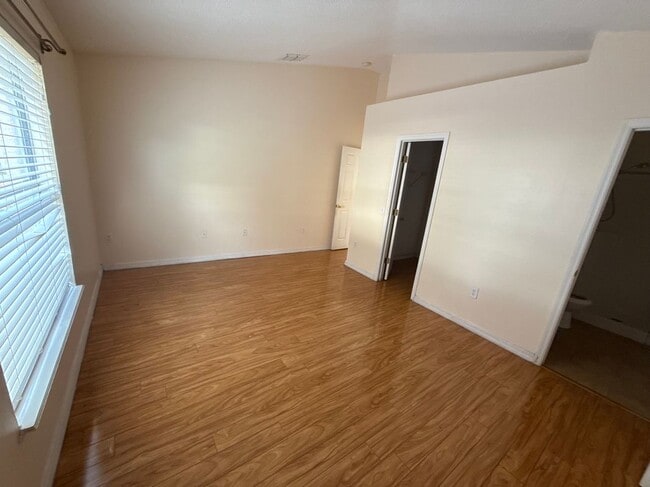 Building Photo - 2065 Whispering Trails Blvd