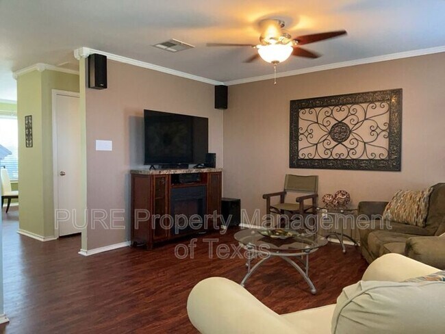 Foto del edificio - 108 Covey Ln