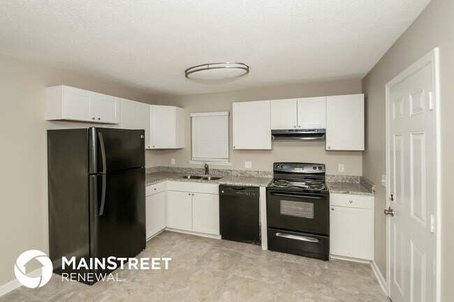 Foto del edificio - 5908 Elizabeth Dr