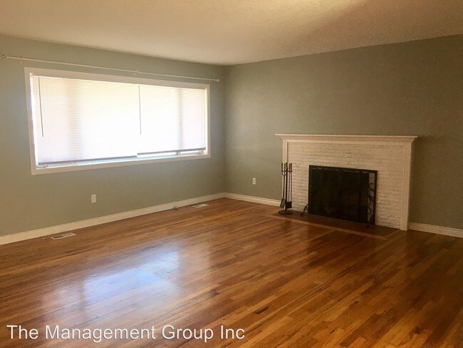 Building Photo - 3 br, 1.5 bath House - 8715 NE 27th Avenue