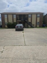 Building Photo - 308 Erby Ave