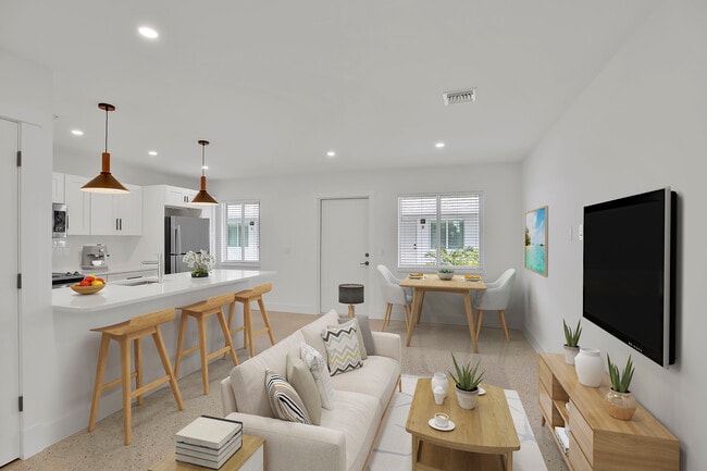 Building Photo - The Shoreline at 19th - Steps from the beach