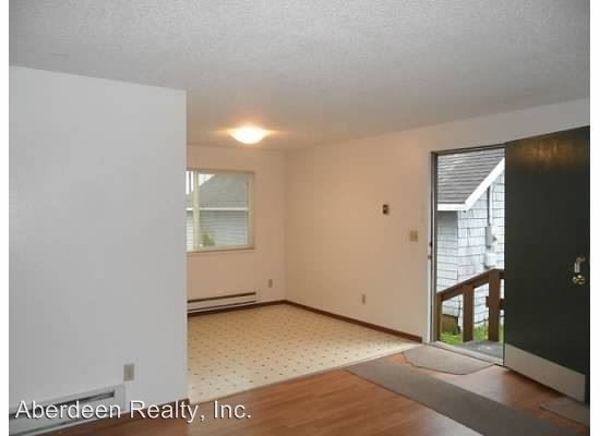 Foto del edificio - 2 br, 1 bath House - 509 S W Blvd