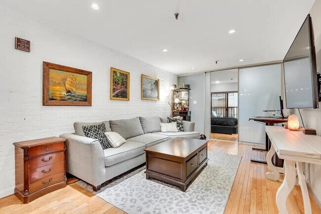 Foto del edificio - 1 bedroom in New York NY 10003