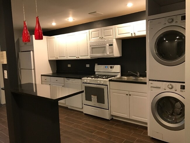 Foto del edificio - 10037 Walnut Terrace