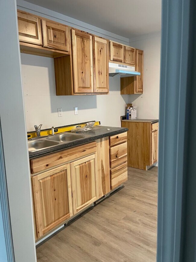 Foto del edificio - Remodeled 2 Bed 1 Bath House Available 4-1...