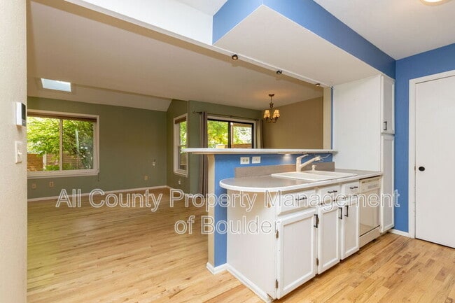Building Photo - 3097 Fulton Cir
