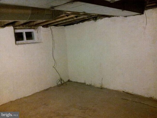 Building Photo - 20 N Rosedale St