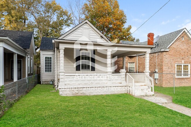 Building Photo - 1330 Olive St