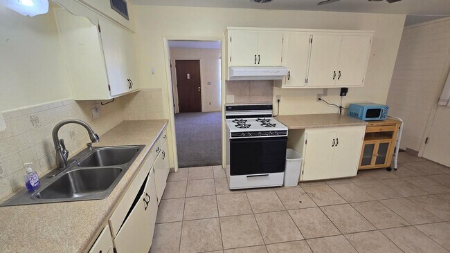 Foto del edificio - 10806 N 110th Dr