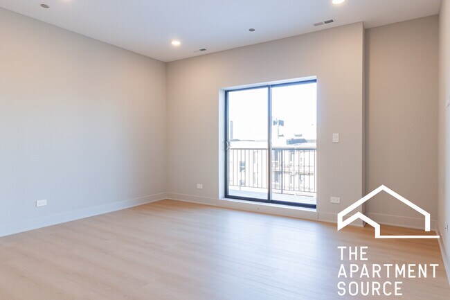 Foto del edificio - 4104 N Sheridan Rd