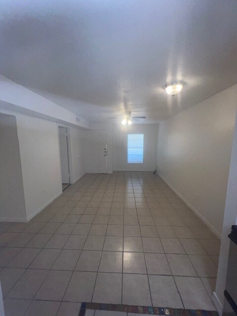 Foto del edificio - 782 Pinchback Rd