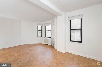 Building Photo - 1218 Walnut St