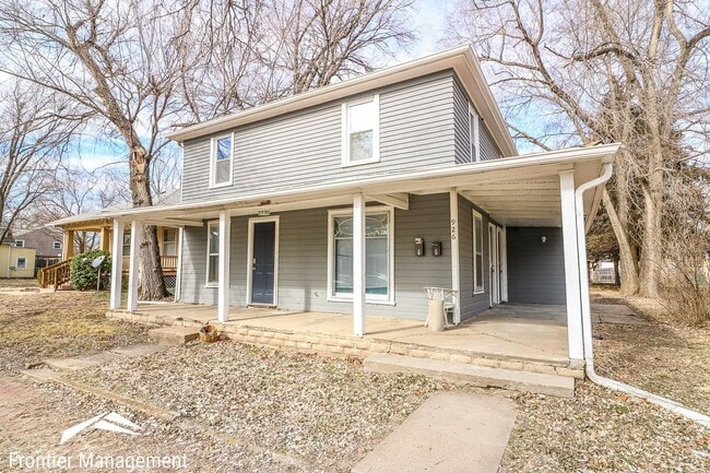 Building Photo - 926 Colorado St