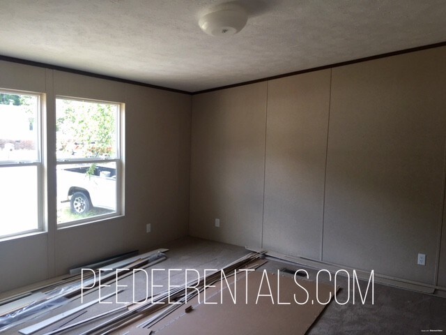 Foto del edificio - 3139 Tall Oaks Dr