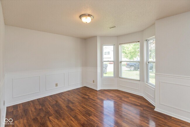 Building Photo - 2372 Cedarmill Dr