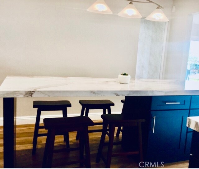 Foto del edificio - 1541 Buena Vista