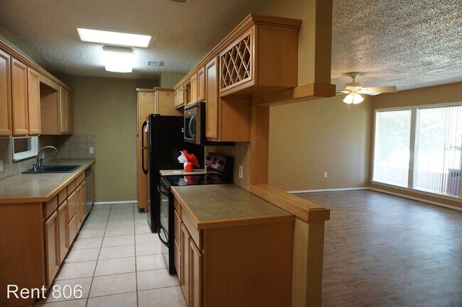 Building Photo - 3 br, 2 bath House - 3414 31st